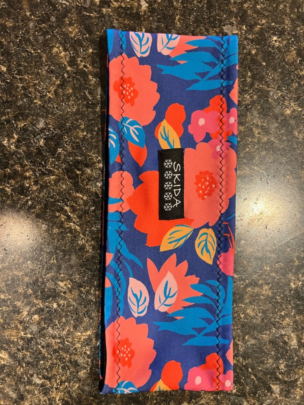 Skida Fleece-Lined Floral Headband in Navy and Coral